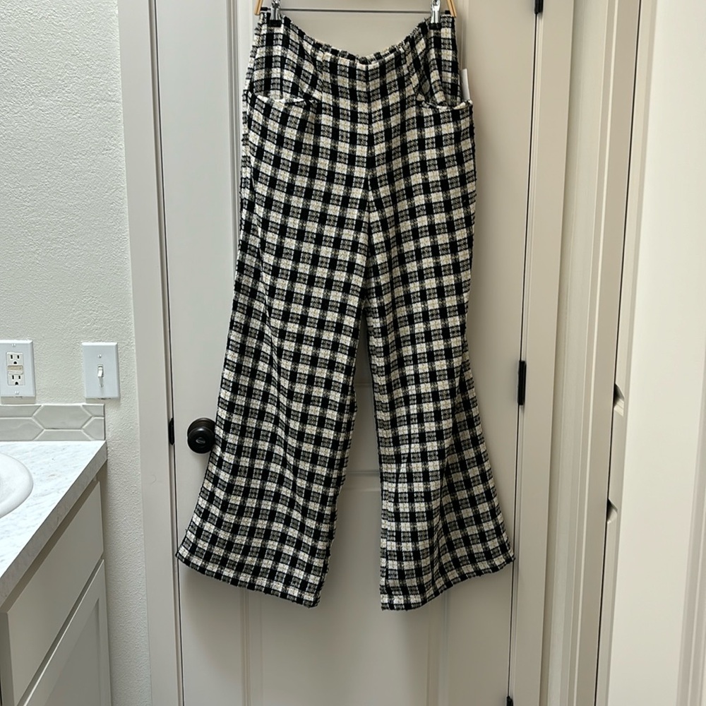 Unique Vintage black, white, and gold tweed trousers